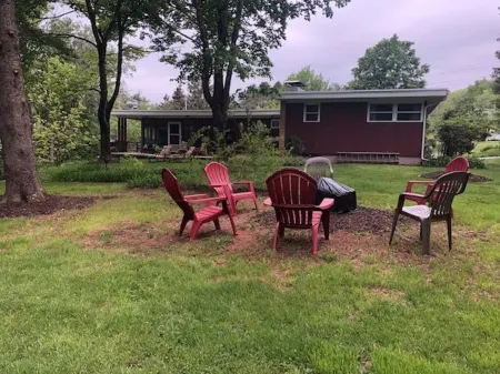 Mid-Century Modern Catskill Retreat, Walk to town