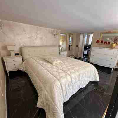 Luxury Apartment in Vomero Rooms