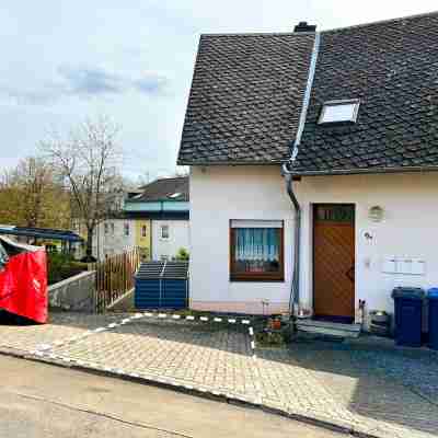JUPAS° Trier| Boho Home with balcony & parking lot Hotel Exterior