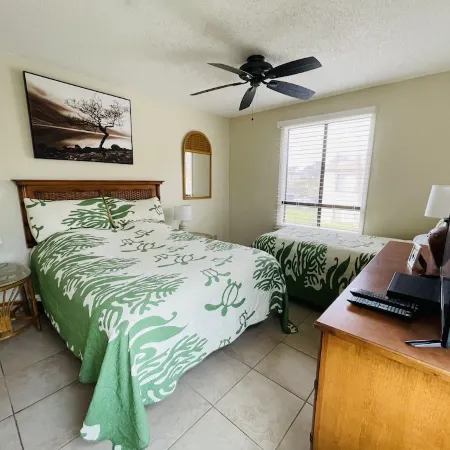 OCEANFRONT - BREATHTAKING!  PONO KAI Condo!! 2bd2bth! Washer/Dryer/AC