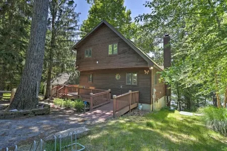 Gorgeous Waterfront, Private Dock,Kayaks,SUP's,Grill, FireTable, 3 Tier Deck