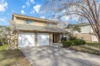 Pool House - 5-Bed- Pergola- Sunroom-Pet Friendly