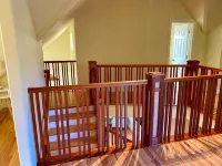 Stunning roomy 4-bedroom home, near the beach. Stay for a month @ 1/2 the price!