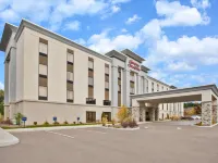 Hampton Inn & Suites Alliance Hotels in Stark County