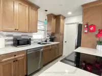 This is THE ONE! 3Br 2Ba+Pool, 10 Min to anywhere!