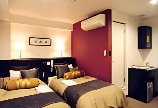 쿠레타케-인 야이즈에키마에