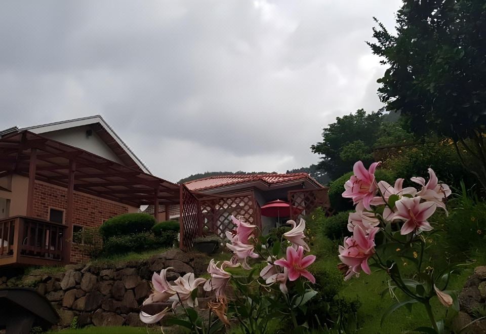 지리산산새소리펜션