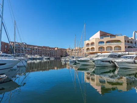 Port de La Gavine Отели в г. Йер