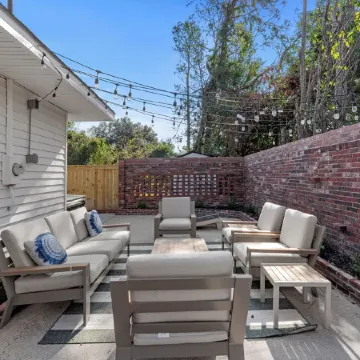 5 Star Luxury Rental Just 5 min from Masters/Hot Tub/Fire Pit/EV Charger