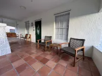 Beautiful Little Havana Home with Pool. Near airport, beaches and night life