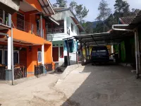 Ali1 Pondok Orange 1 Ciwidey Hotels near Rengganis Campsite