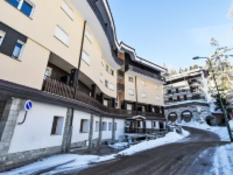 Andossi Studio Apartment Madesimo otelleri