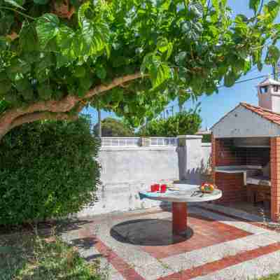 Omega Hotel Exterior