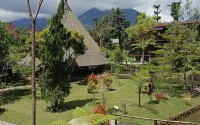 Spring Hill Hotel Ruteng Hotel dekat Lapak Barang Lelang Tenda, Ruteng