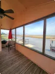 Peach House close to ICW & Sargent beach