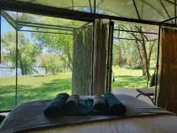 African Darter Hut Orania Hotels in Xhariep