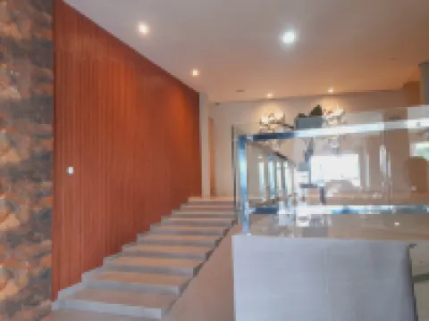 Neo Cempaka Hill Hotel