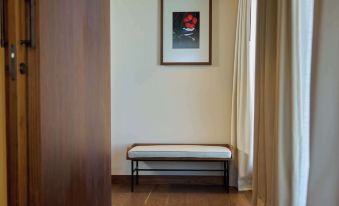 DUO Hotel Lisbon, Curio Collection by Hilton