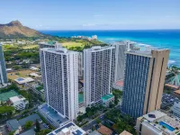 Remodeled 1Br Near Waikiki Beach with Free Parking!