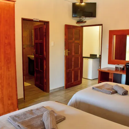 Lucca Lodge