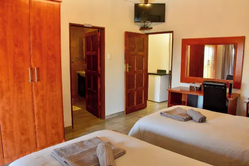 Lucca Lodge