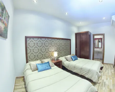 Hostal Garlu Hoteles en La Rambla