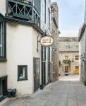 Les Lofts Notre-Dame - PAR les Lofts Vieux-Québec Hotels near Laval University