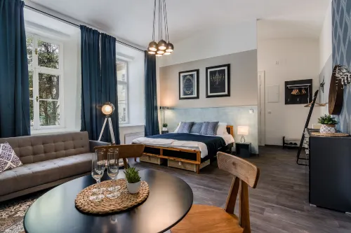 Prague Kampa Apts by Michal&Friends