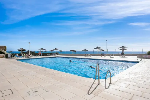 Apt in Casares del Mar by Costarentals - Ref M50