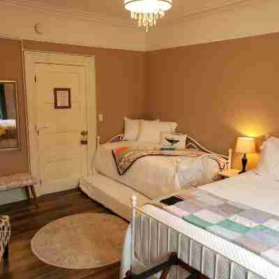 Georgestown Inn Rooms