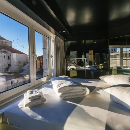 Boutique Hostel Forum