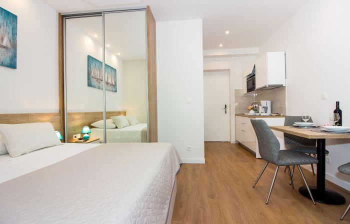 Lugo Apartments