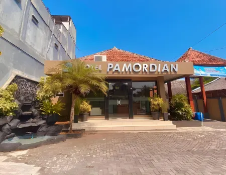Hotel Pamordian Pangandaran Отели в г. Pangandaran Regency