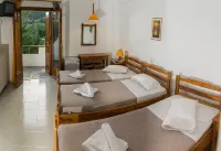Neos Omalos Hotel Hotels in Anatolikos Selinos
