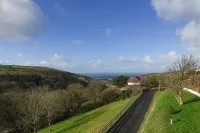 Hazelmere - Woolacombe-4 Bed-Sleeps 10-Tjshh