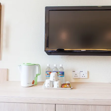 Lavender Inn Permas Jaya Hotels in Masai