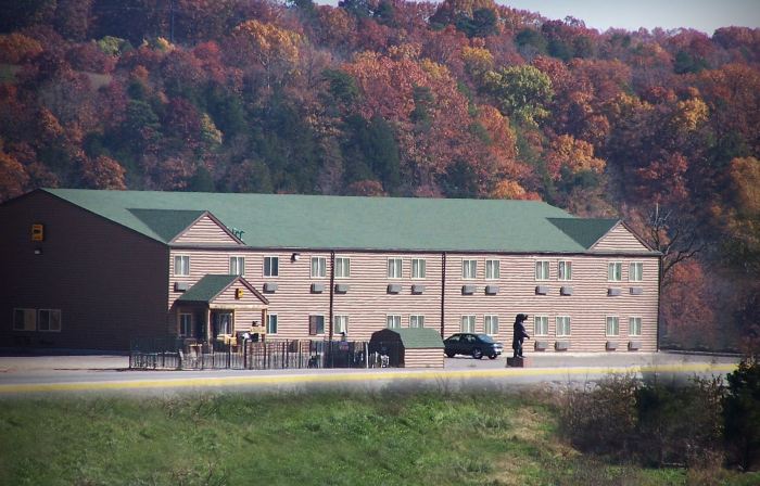 Booneslick Lodge - Jane