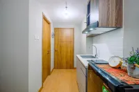 Comfortable Pool View Studio Room at LRT City Jatibening Apartment Отели в г. Джакарта