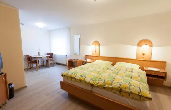 蓋斯特豪弗瓦爾德斯瑞酒店