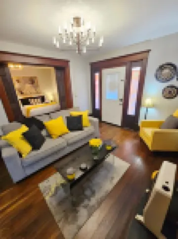 Historic & Chic apartment by Arena, University, Hospital - Dog Friendly