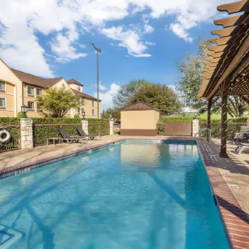 Best Western Plus Lewisville Flower Mound