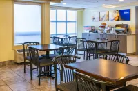 Comfort Inn & Suites - breakfast