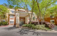 Extended Stay America Suites - Atlanta - Marietta - Powers Ferry Rd - Kitchens