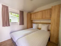 Chalet with Garden and Parking