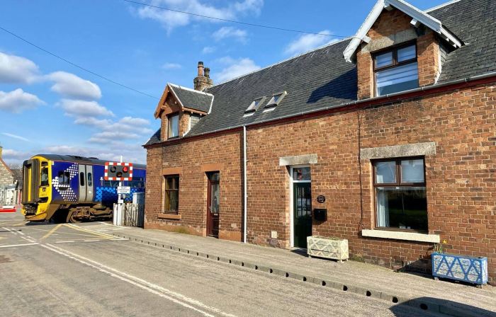 Crossing Cottage, Brora