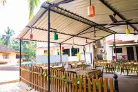 Lazy Frog Guest House
