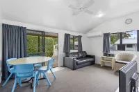 North South Holiday Park