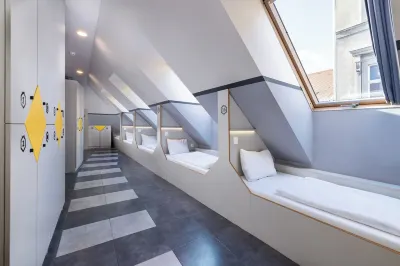 The Hive Party Hostel Budapest Hotel a 