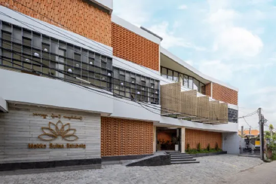 Mokko Suites Batubelig