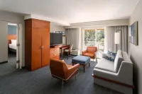 Courtyard Jacksonville Orange Park فنادق في Orange Park